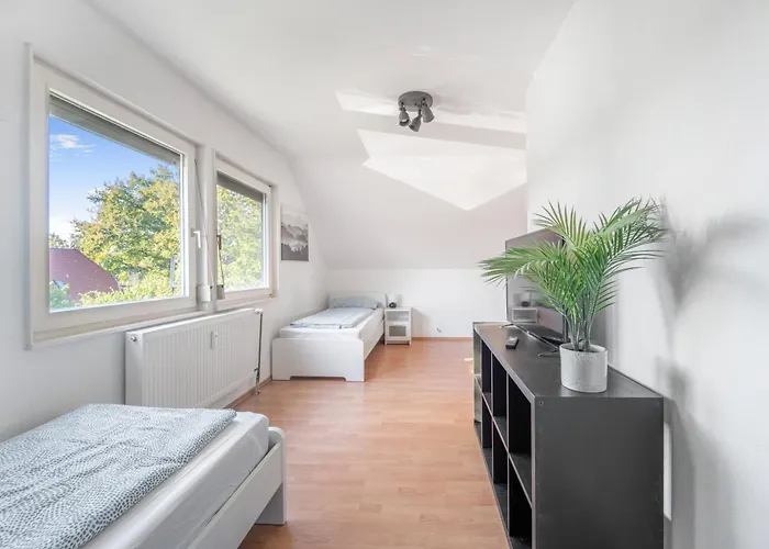 Apartments- Work & Nahe Hannover Adelheidsdorf